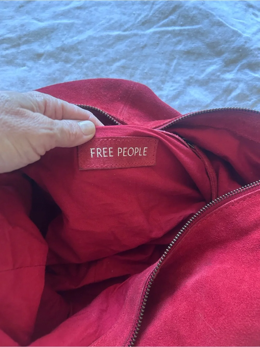 Free People Roma suede tote in Garnett - Picture 5 of 7